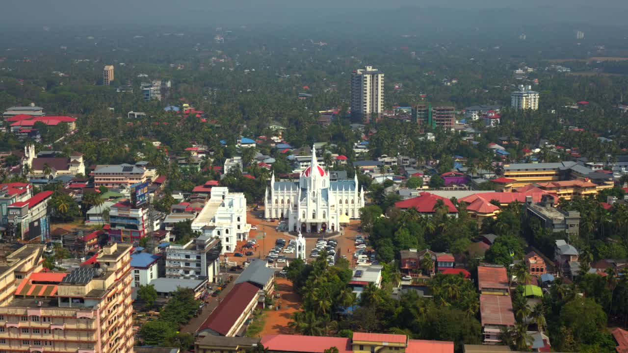 one of the largest churches in Kerala, is located in the heart of Thrissur City in the state of Kerala