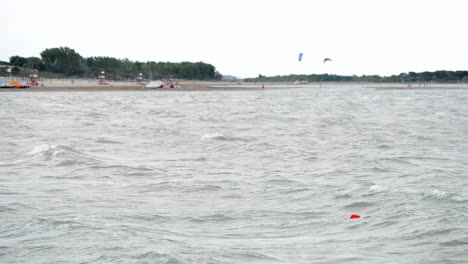 Fondo-De-Olas-Del-Mar-En-Adria