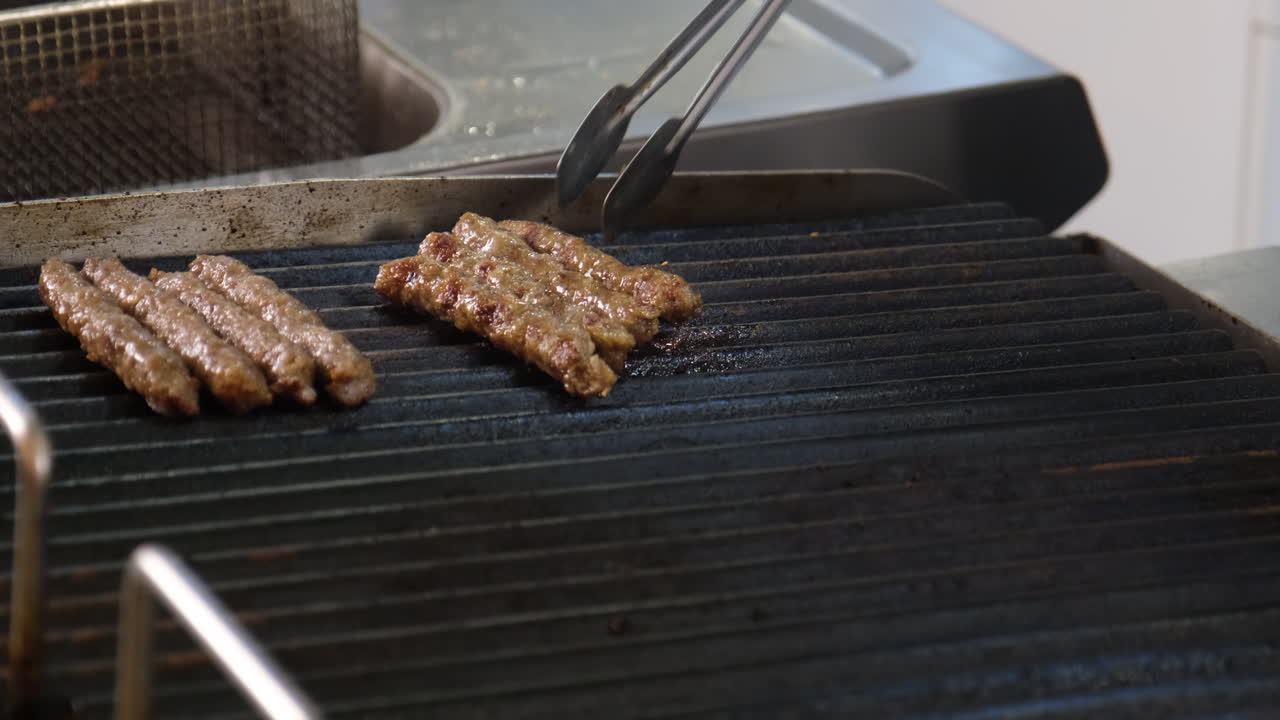 Grilling to Perfection: Mastering the Art of Burger Cooking