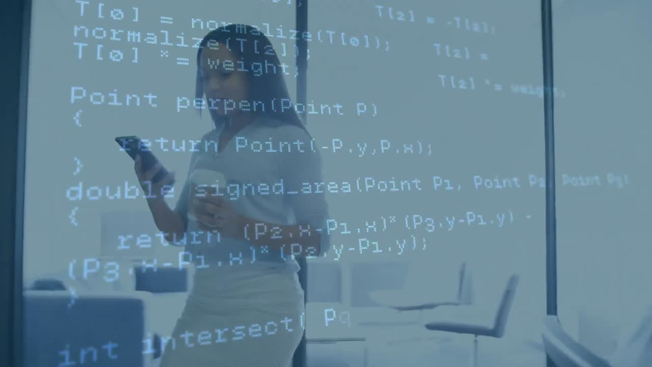 Animazione di elaborazione dati su una donna afroamericana che usa lo smartphone