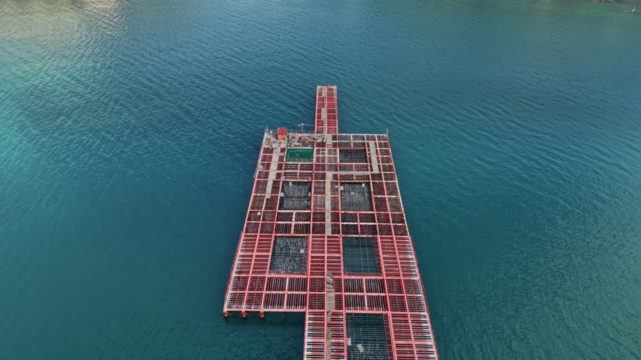 Underwater farming of shellfish in mussel cultivation area