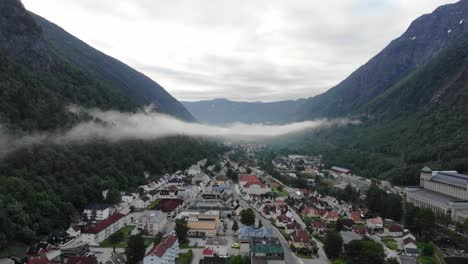 無人機拍攝的挪威城市rjukan