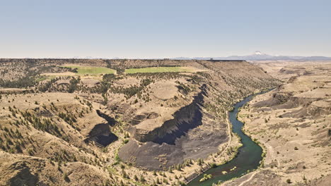 deschutes river oregon aerial v67 cinematic drone flyover deschutes river frog springs canyon capturing barren landscape with unique rock formations in summer - shot with mavic 3 cine - august 2022