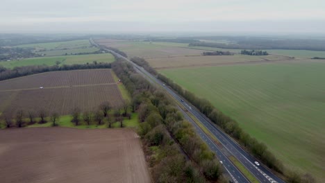 Imágenes-De-Drones-En-Movimiento-De-La-Vía-De-Doble-Vagón-A2-En-Kent