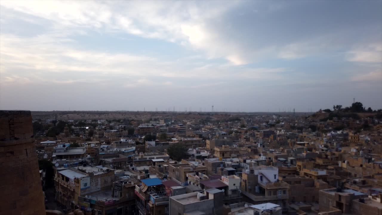 Timelapse in motion control della città di Jaisalmer al tramonto, Rajasthan, India
