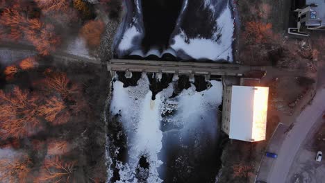 Top-down-crane-down-with-rotation-of-Watson's-Mill-located-in-Manotick-Ottawa