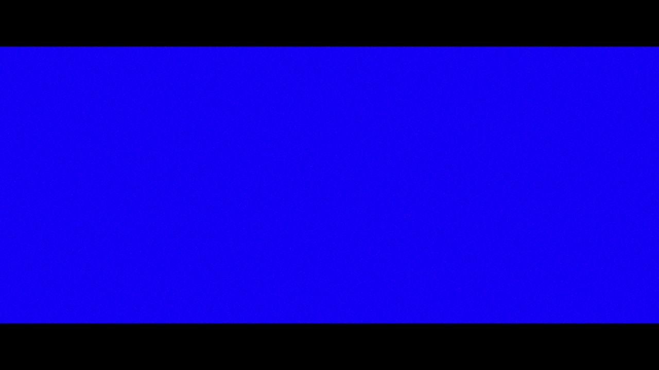 복사 공간과 함께 파란색 배경 위에 글리치 효과의 디지털 애니메이션