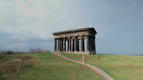 Aerial-shot-of-Penshaw-Monument-with-rising-drone-shot