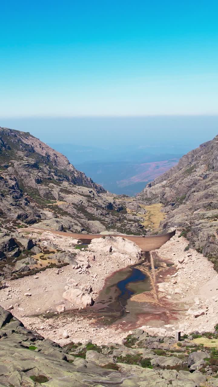 La splendida natura del Parco Naturale Serra da Estrela, Portogallo