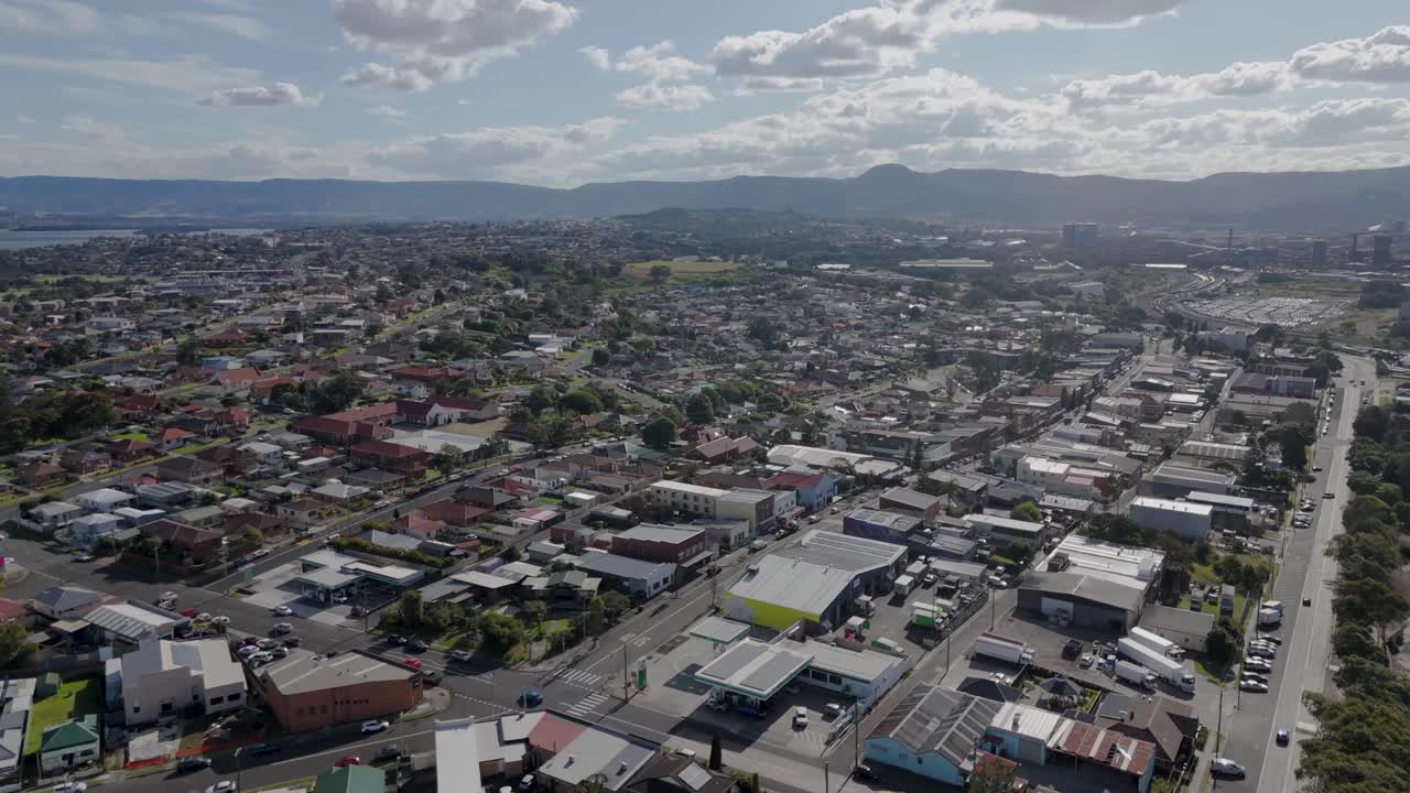 desarrollo de uso mixto suburbano con hogares y pequeños negocios fuera de la carretera en port kembla nsw australia