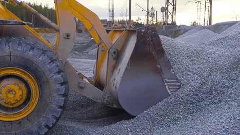 excavator loading gravel