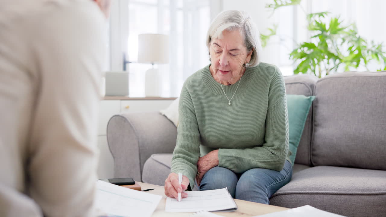 재무 자문관, 고위 여성