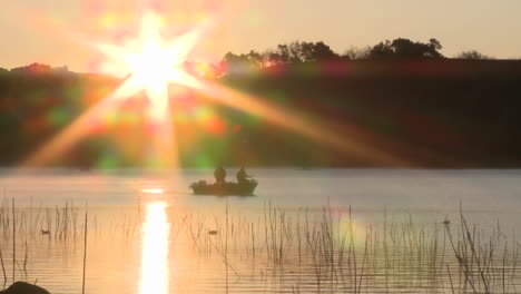 Fishing-boat-at-sunrise-on-Lake-Casitas-Recreation-Area-in-Oak-View-California