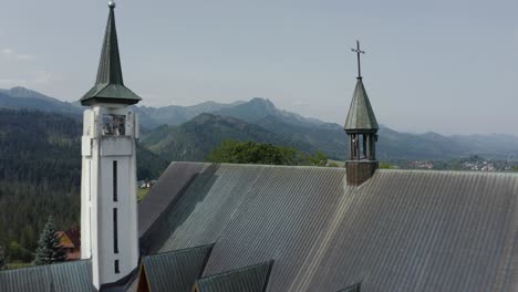 Flying-Over-the-Church-of-Divine-Mercy-in-Cyrhla,-Zakopane,-Poland