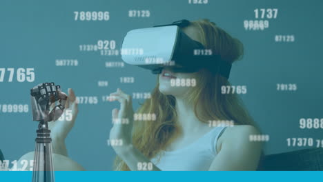 анимация цифр, меняющихся над рукой робота и женщиной, носящей vr-гарнитуру на заднем плане