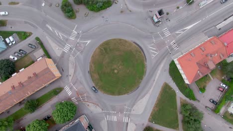 Top-down-aerial-view-of-a-roundabout