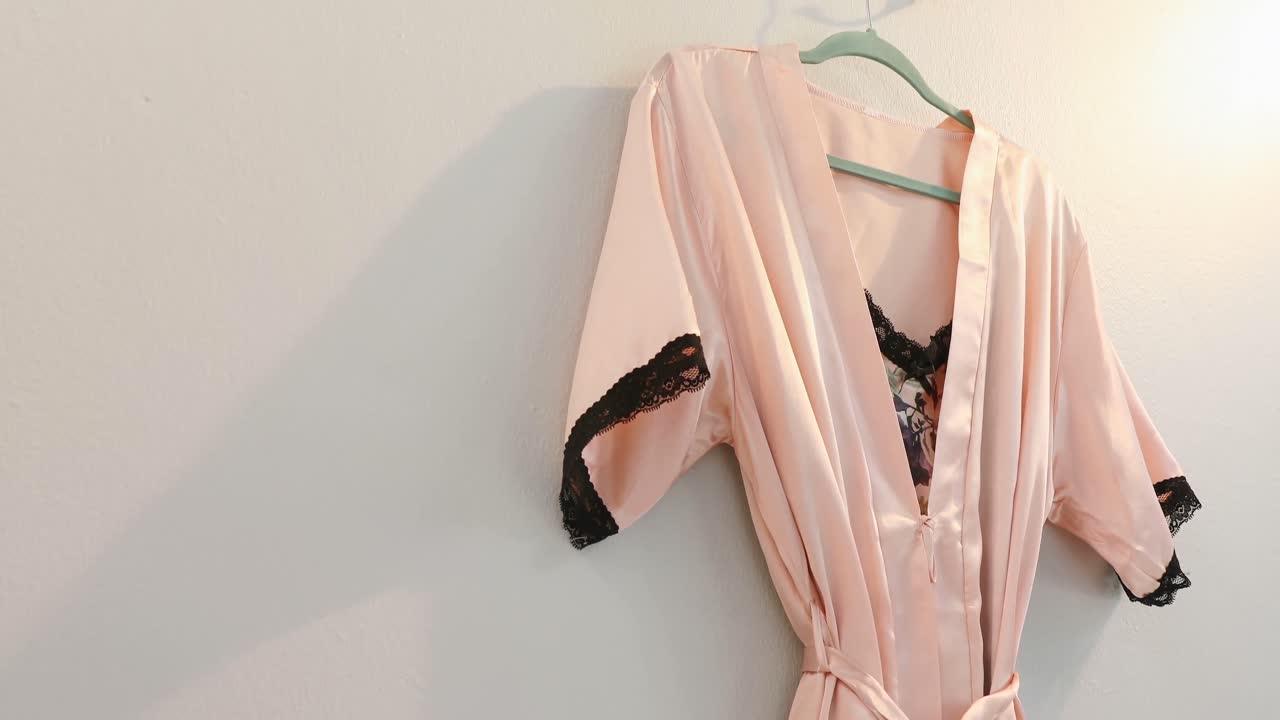 4k에 매달린 야복