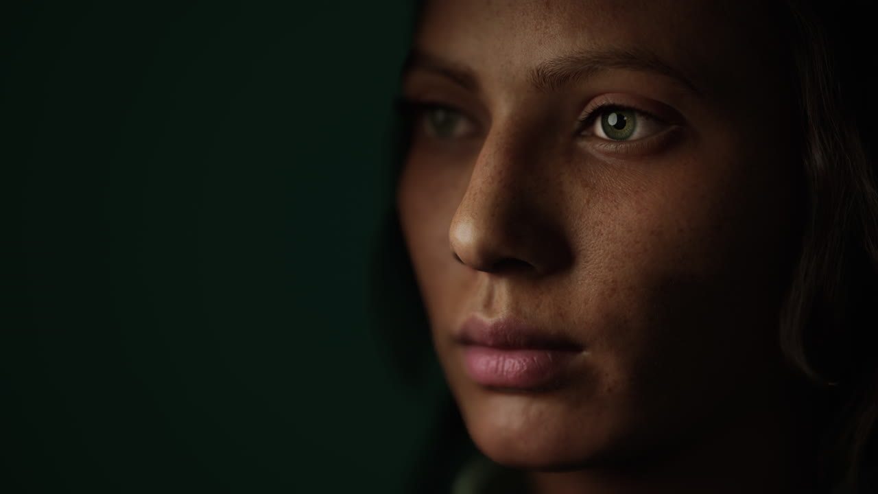 retrato de uma bela mulher de meia-idade com cabelo moreno