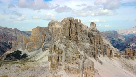 Aerial-View-Of-Lagazuoi-Mountain-In-Dolomites,-Northern-Italy