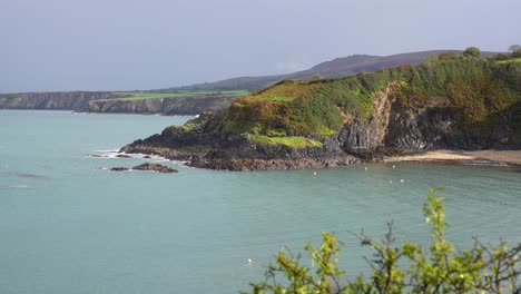 la isla de dinas, gales, reino unido