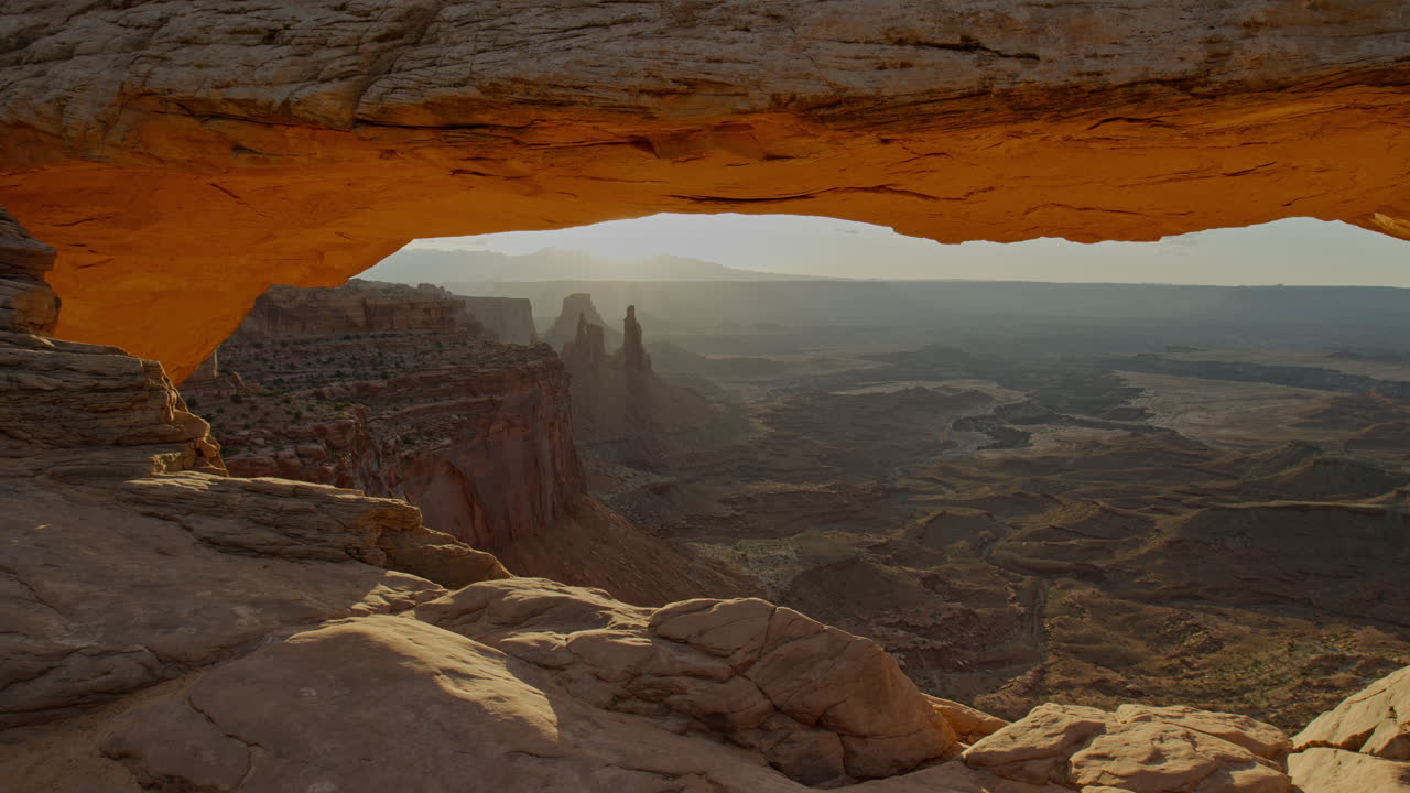 Panning Shot of Mesa Arch at Sunrise in Canyonlands National Park