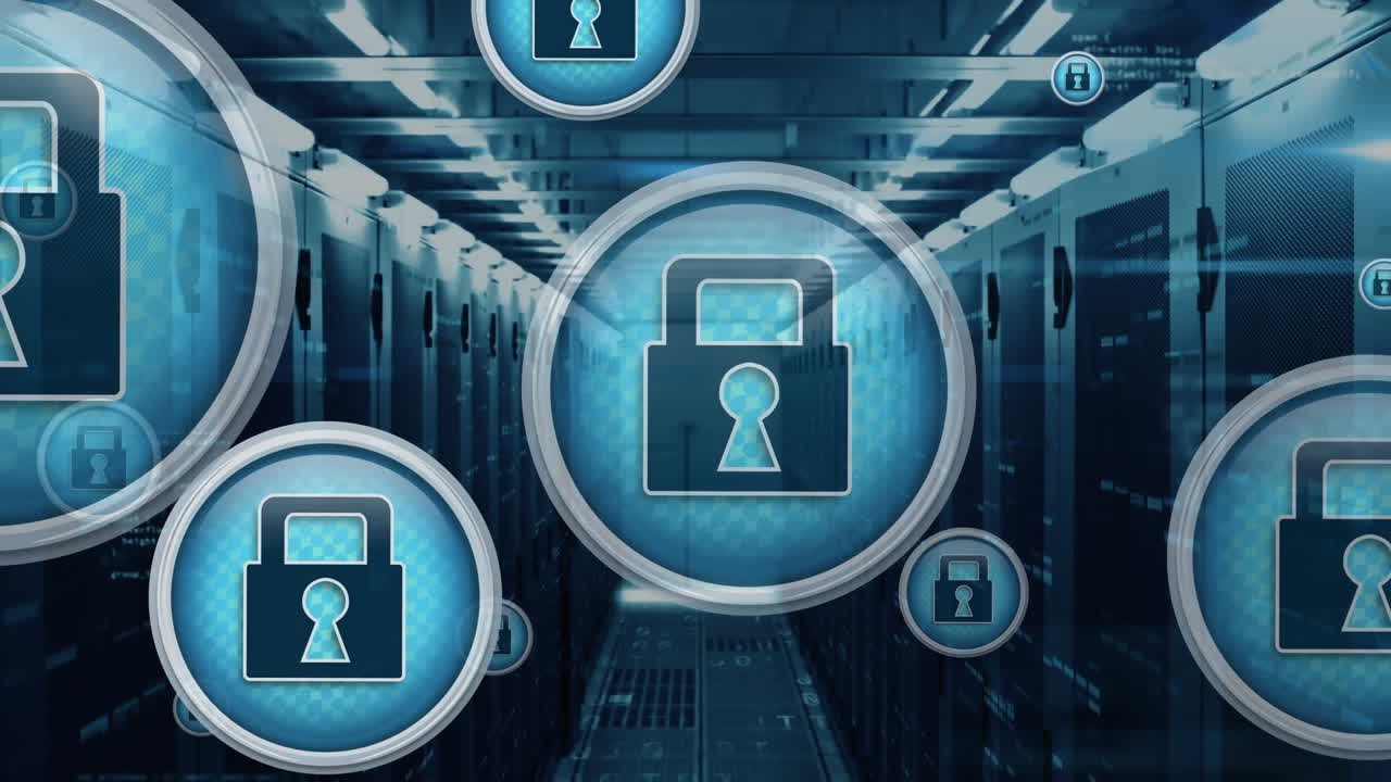 animación de iconos de candados de seguridad flotantes y cuadrados de mosaico contra la sala de servidores de computadora