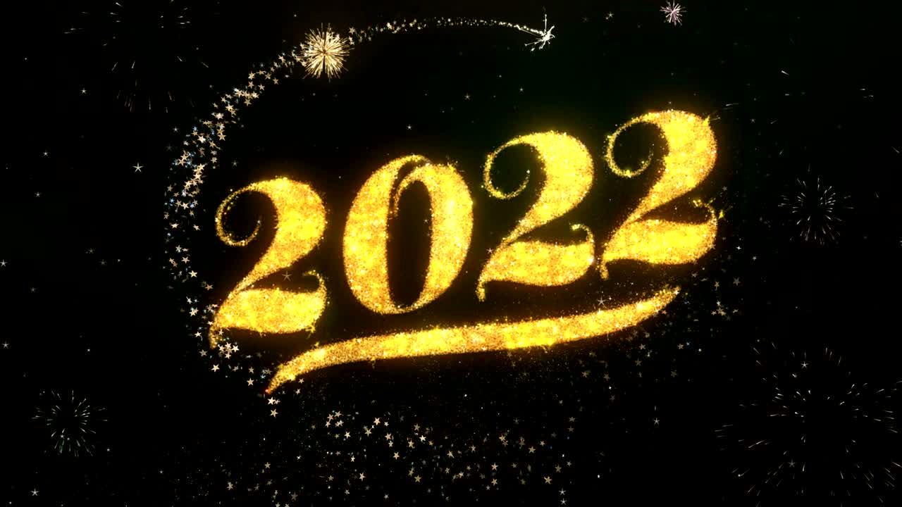 feliz año nuevo 2022 saludos y deseos tarjeta hecha de partículas de brillo y chispas luz cielo nocturno oscuro con coloridos fuegos artificiales 4k fondo.