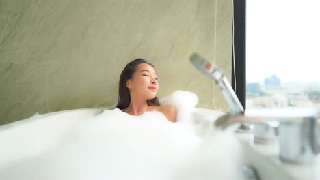 asian cleansing detoxing foam bubble bath