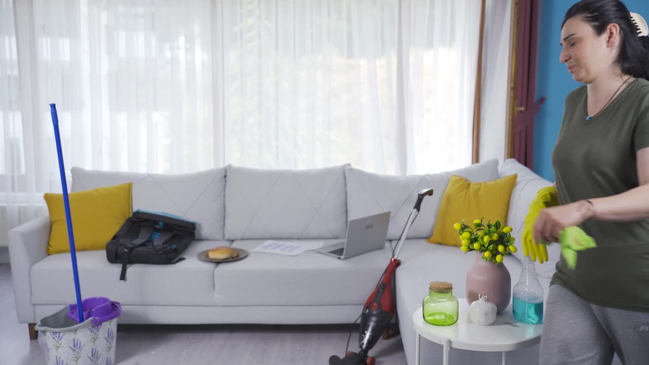 ⁇ 망진창에 괴롭힌 여자.