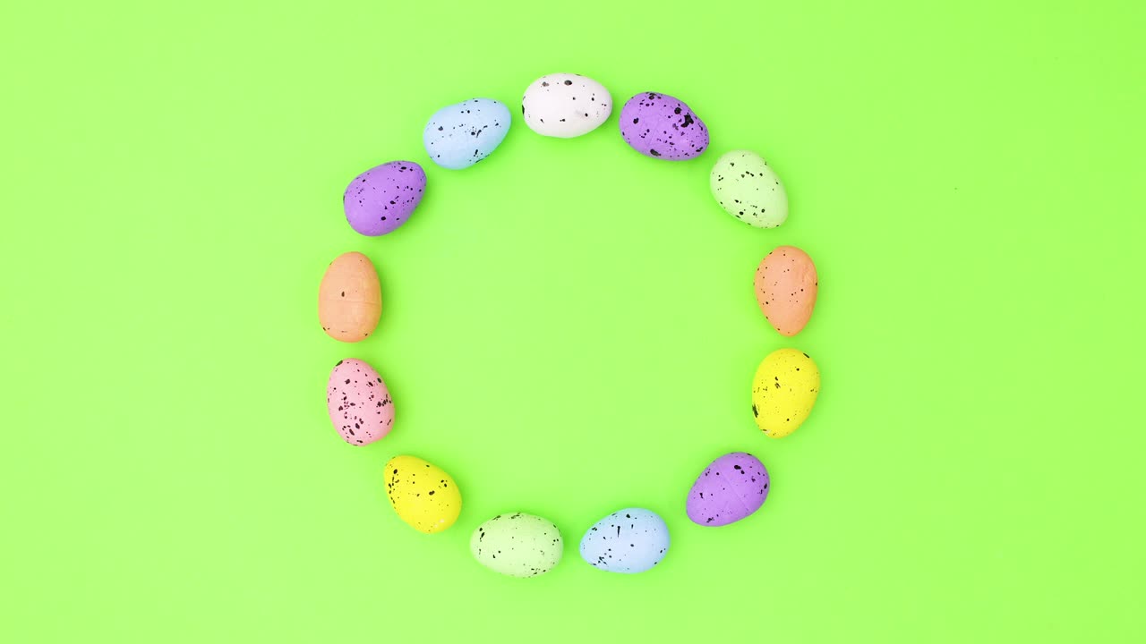 이스터에 대한 색 달은 원을 만들고 녹색 테마로 이동합니다.