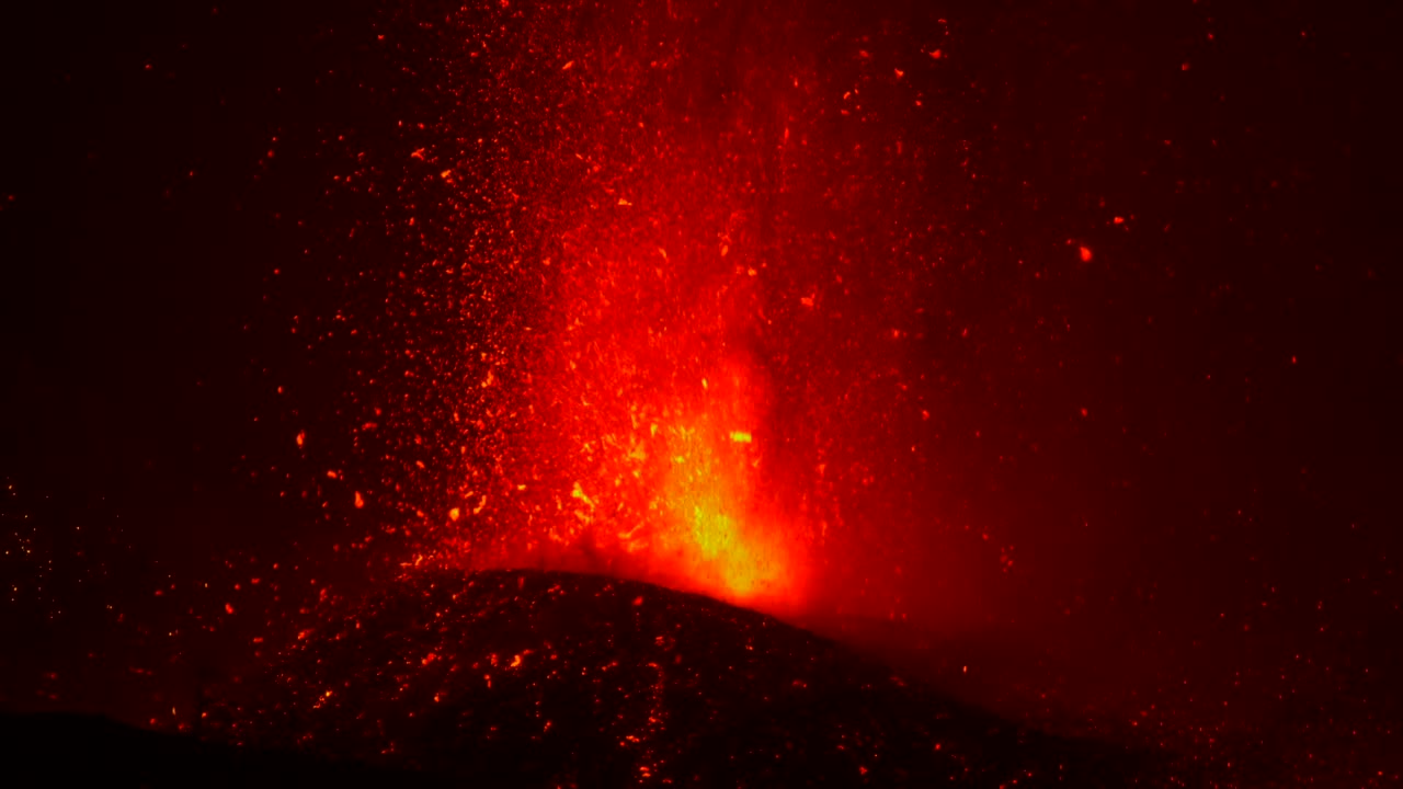 erupción volcánica en la palma islas canarias 2021