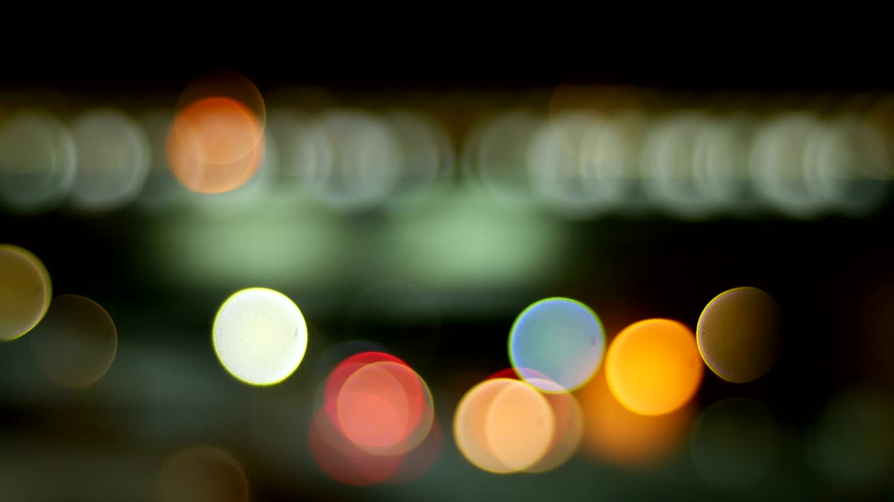 초점을 맞추지 않은 신호등