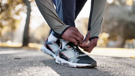 hands, lace sneakers and start run outdoor