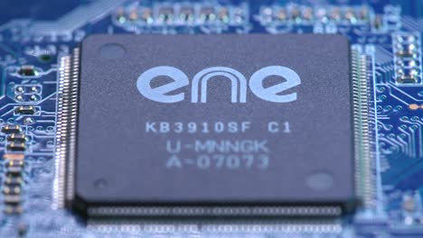 tracking over a ene chip on a cicuit board