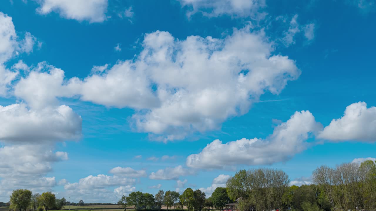 Time lapse english nature countryside moving cloudy skyline rural England