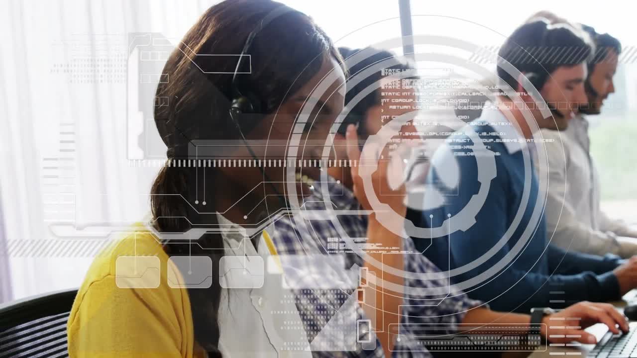 animación del procesamiento de datos sobre personas que usan auriculares telefónicos