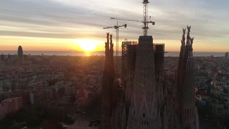 Sonnenuntergang-über-Der-Erstaunlichen-Stadt-Barcelona,-Spanien