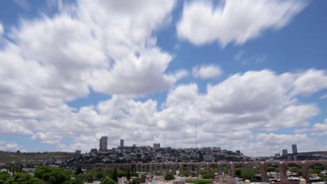 Zeitraffervideo-Der-Stadt-Queretaro-In-Mexiko