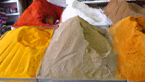 Piles-Of-Spices-In-The-Market-Of-Marrakesh-City-In-Morocco