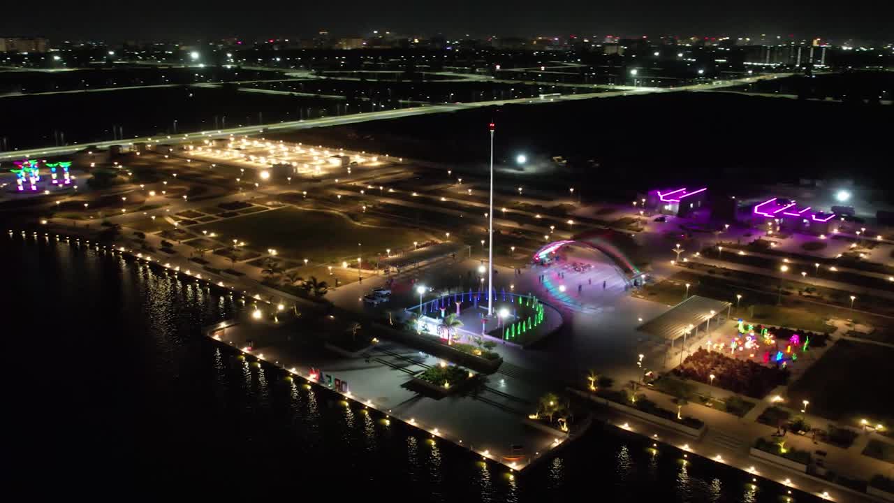 Dubai Fountain show seen from observation deck