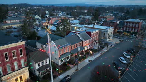 Christmas-star-lights-decorate-town-square-at-night