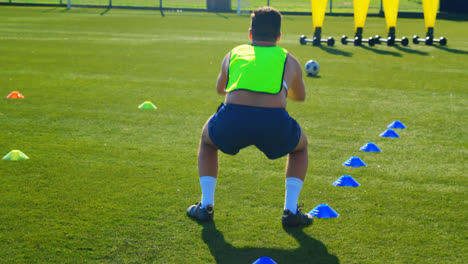 soccer players exercising in the field 4k