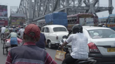 heavy traffic congestion on a busy urban road in india