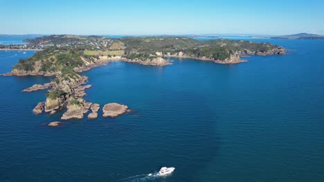 rugged shore of oneroa on waiheke island in auckland, new zealand