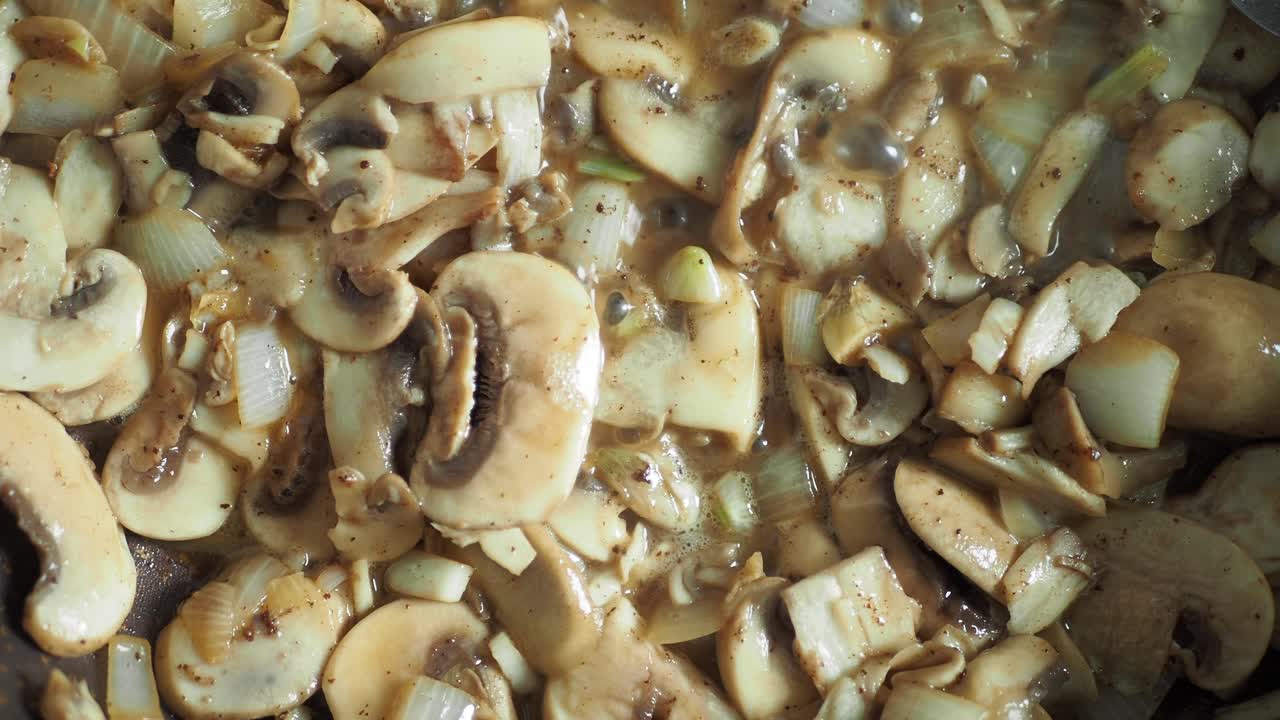 Sautéed Mushrooms and Onions