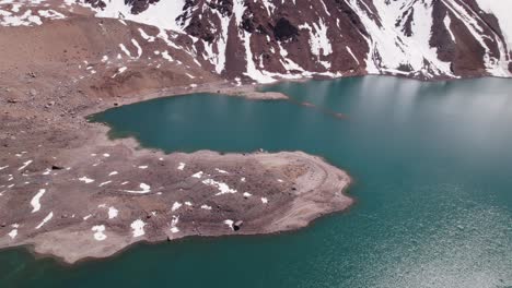 touristic el yeso reservoir in chile's san jose de maipo