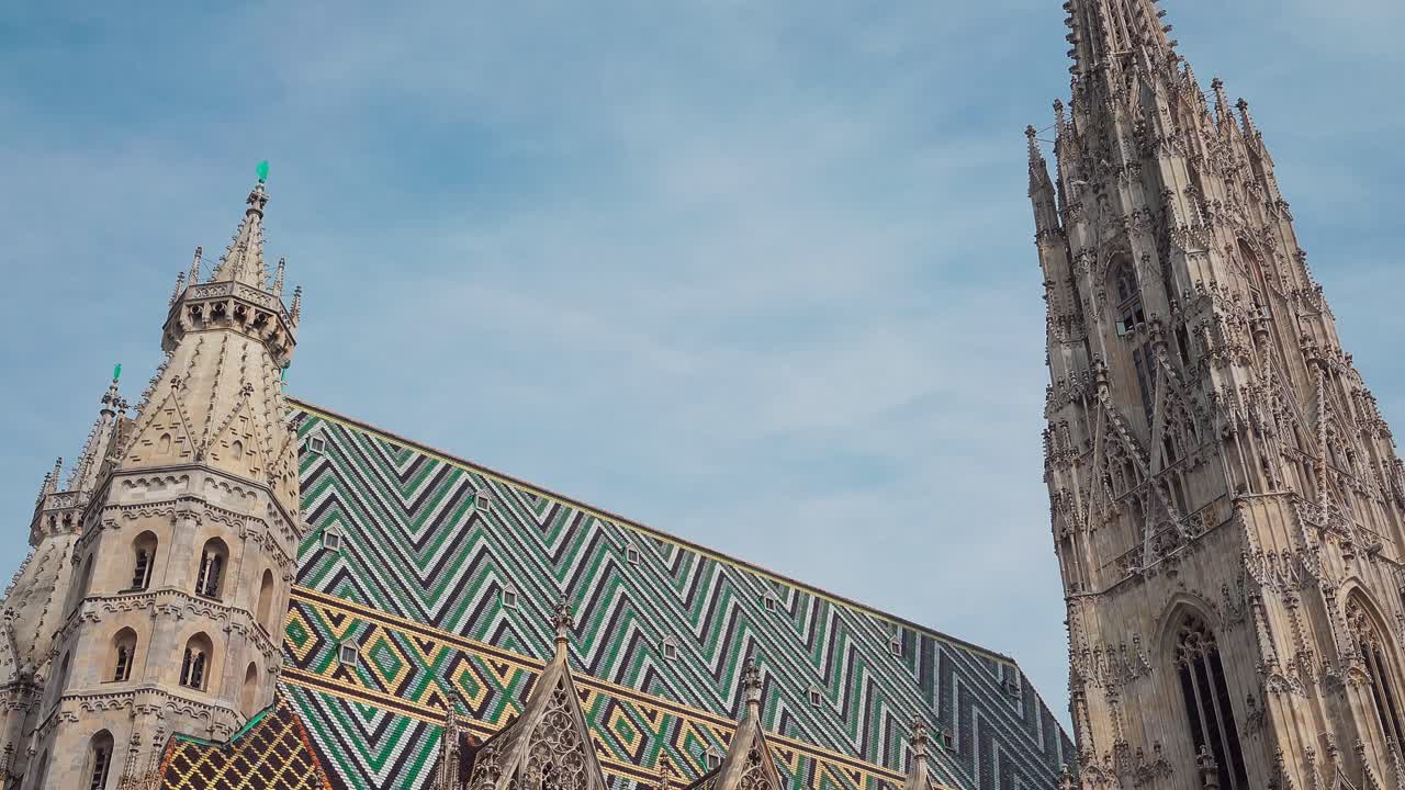 zoom en la catedral de san esteban, viena, austria, la sede del arzobispo de viena