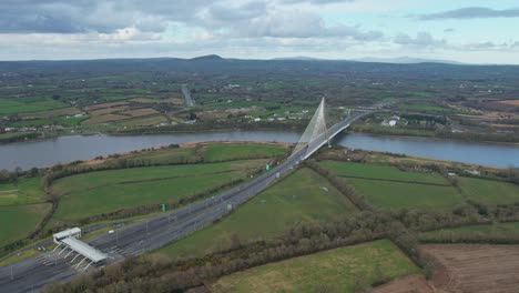 Waterford-Thomas-Francis-Meagher-Bridge,-Das-Tor-Zur-Stadt-Waterford