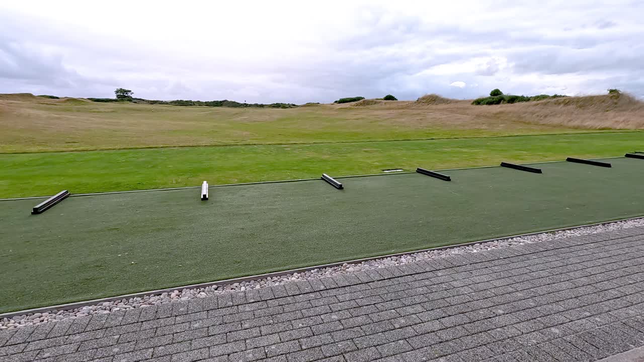 풍경 풍경과 함께 빈 드라이빙 레인지