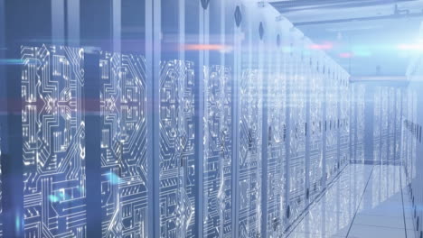 animación del procesamiento de datos y la placa de circuitos sobre servidores informáticos